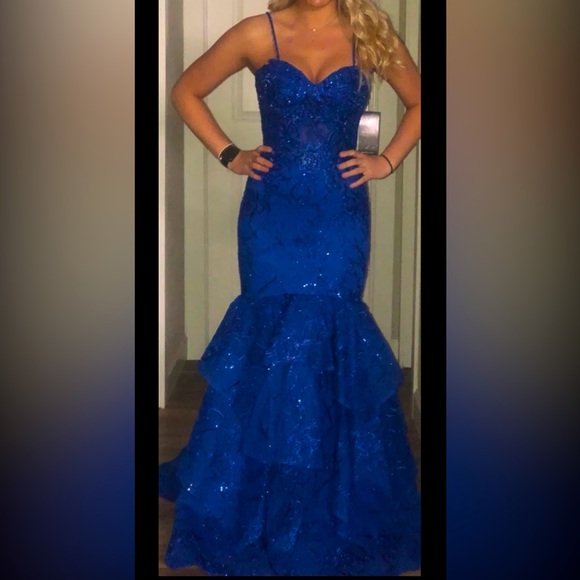 Mon Cheri Dresses & Skirts - Royal blue Size 0 prom/homecoming dress. Only worn once for a few hours.